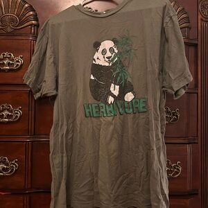 Herbivore Graphic Men's T-Shirt - Green